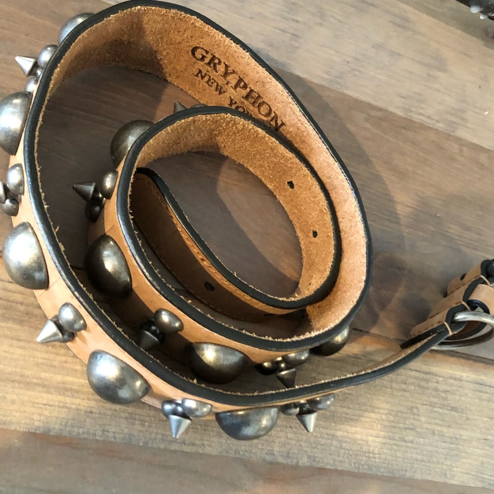 GRY,PHON NY ..... studded leather belt